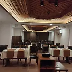 أزماخان 3* اكياكا