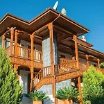 Azmakhan Ξενοδοχείο 3*