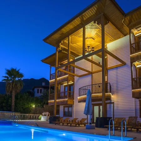 מלון Azmakhan אקיאקה