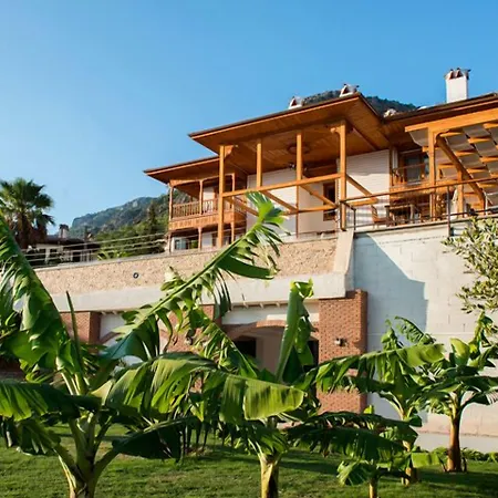 מלון Azmakhan אקיאקה