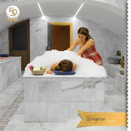 מלון Azmakhan אקיאקה