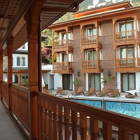 Azmakhan מלון 3*