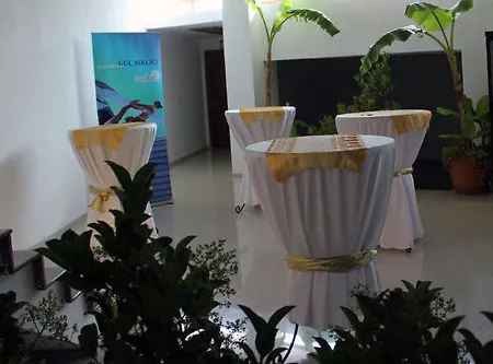 Azmakhan 3* אקיאקה